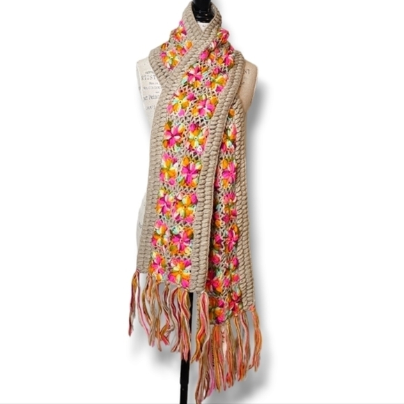 Nirvanna Designs Multicolored Floral Crocheted Wool Tasseled Scarf - OS - Picture 3 of 8